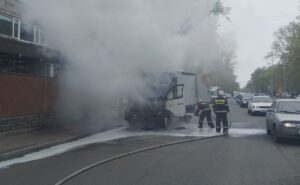 В Павлодаре сгорела грузовая Газель
