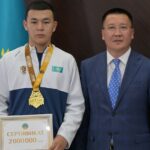 Аким Павлодарской области поздравил юного чемпиона Азии