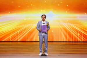 Казахстанский актер Бахыт Хаджибаев удостоен награды на кинофестивале в Китае