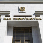 Сотрудника прокуратуры Павлодара подозревают в мошенничестве