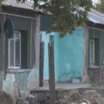 Жители дома в Павлодаре требуют его сноса из-за аварийного состояния