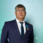 Педагог из Павлодара получил награду из рук Президента