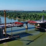 На новом мосту через Иртыш завершено 58% монтажных работ