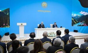 Токаев раскритиковал темпы строительства инфраструктуры в Конаеве