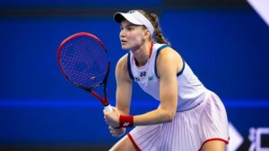Елена Рыбакина выиграла WTA 500 в Нинбо, становясь чемпионкой снова