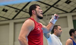 Казахстан завоевал второе золото по боксу на Азиаде