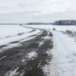 В Павлодарской области установлены снегозащитные щиты на трассах